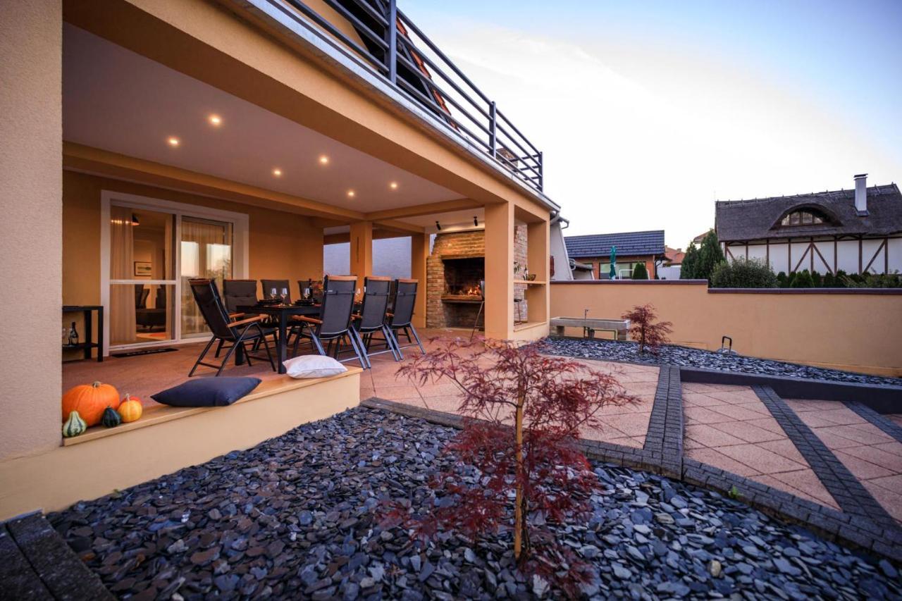 Villa Aljmaš Exteriér fotografie